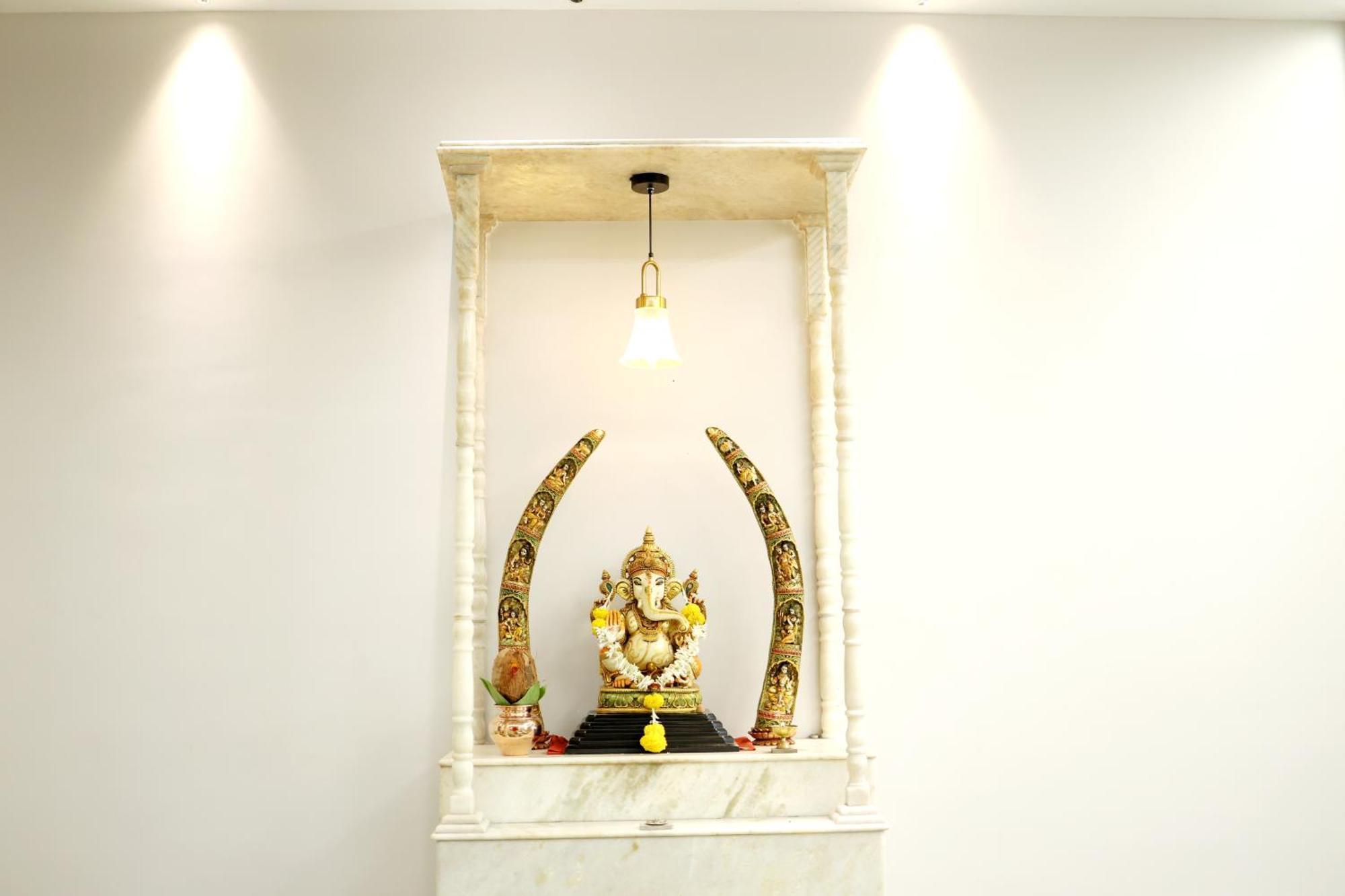 Hotel Statusinn, Ichalkaranji Bagian luar foto